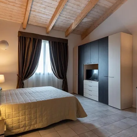 Village 4* Maranello