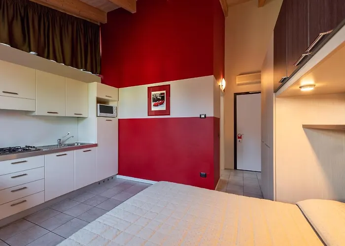 Village 4* マラネッロ